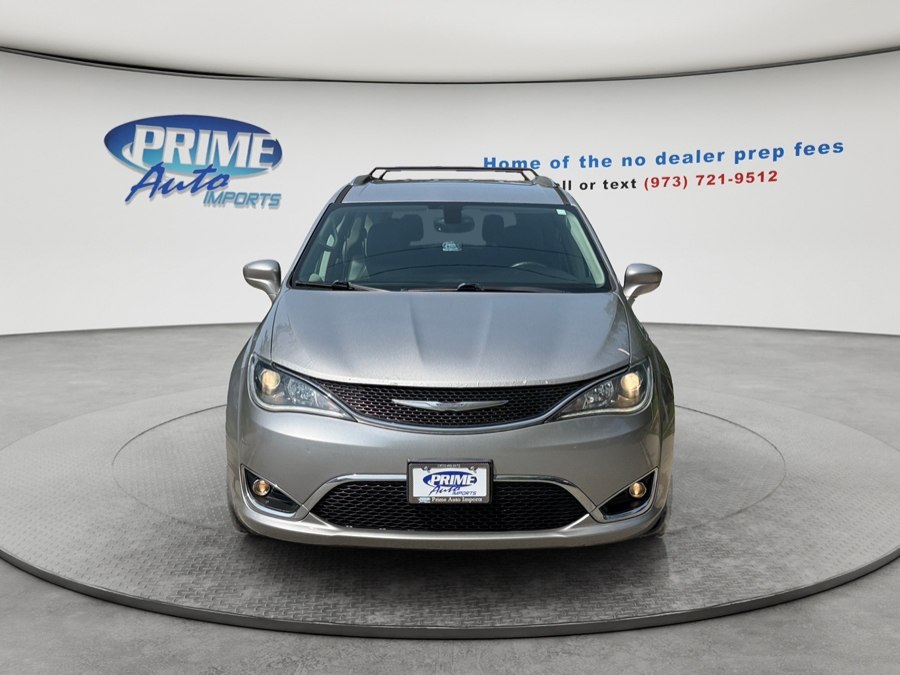 2017 Chrysler Pacifica Touring-L Plus's photo