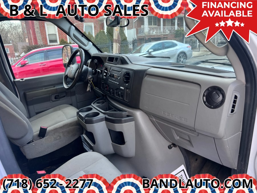 2019 Ford E-Series Cutaway Base - Photo 15