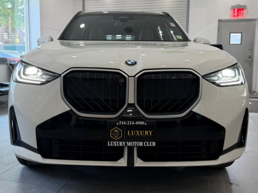 2025 BMW X3 30 XDRIVE's photo