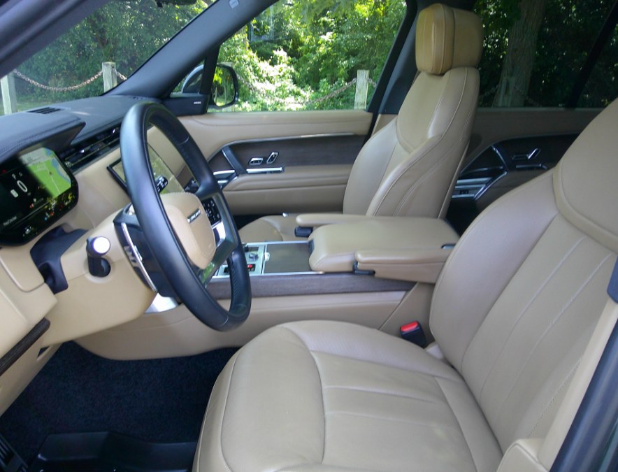 2023 Land Rover Range Rover - $89,980