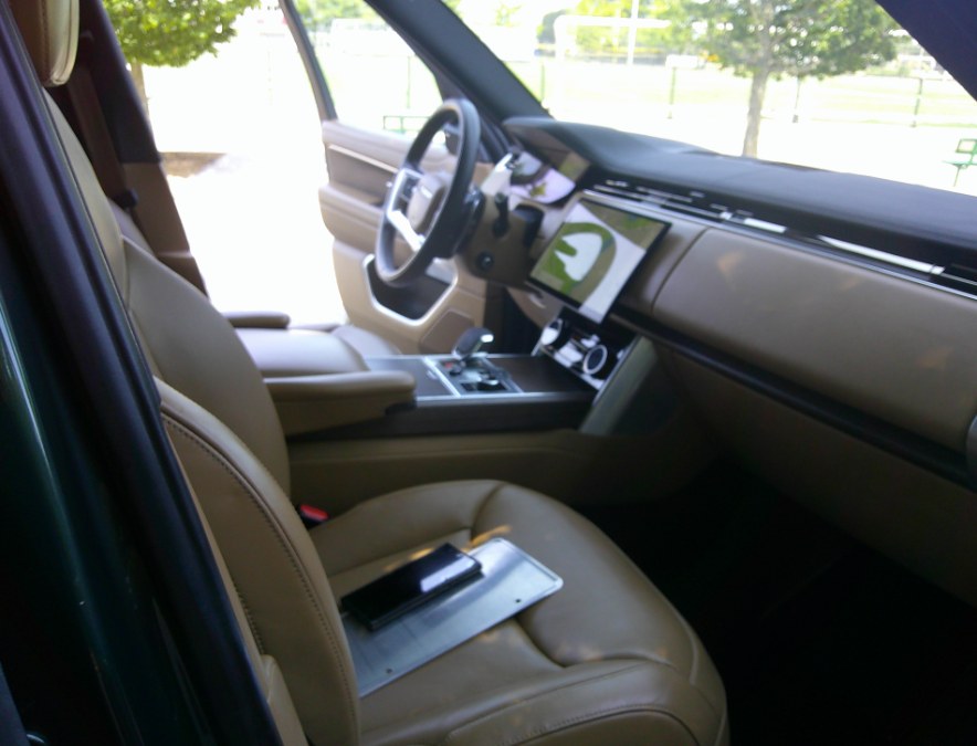 2023 Land Rover Range Rover - $89,980