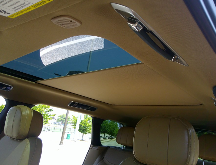 2023 Land Rover Range Rover - $89,980