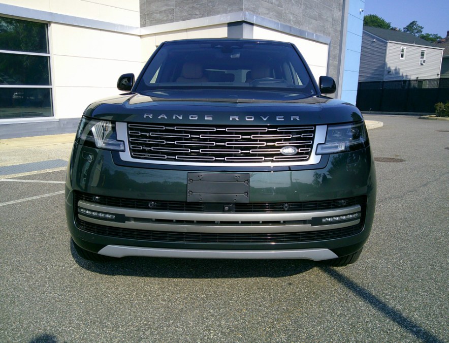 2023 Land Rover Range Rover - $89,980