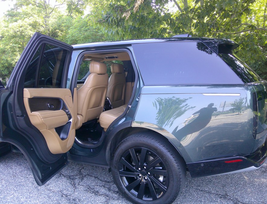 2023 Land Rover Range Rover - $89,980