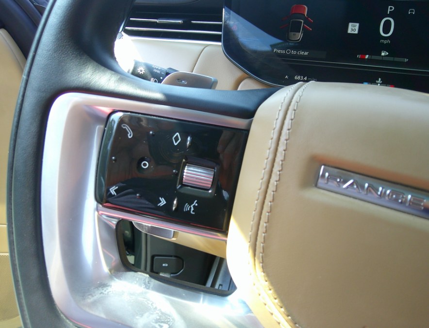 2023 Land Rover Range Rover - $89,980