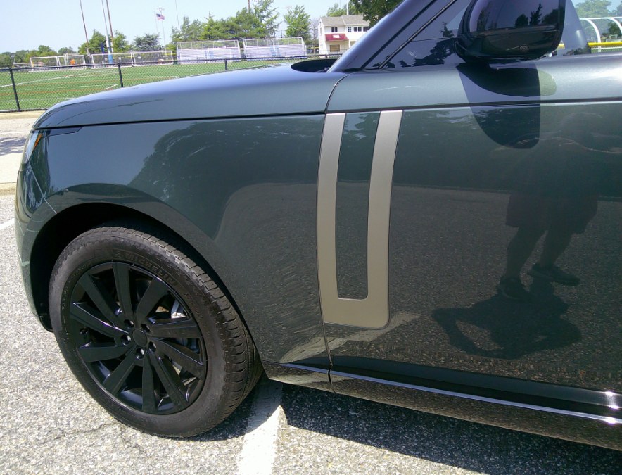 2023 Land Rover Range Rover - $89,980
