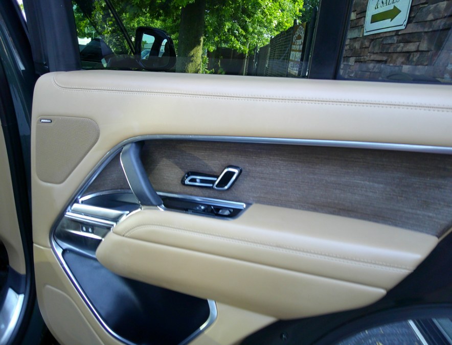 2023 Land Rover Range Rover - $89,980