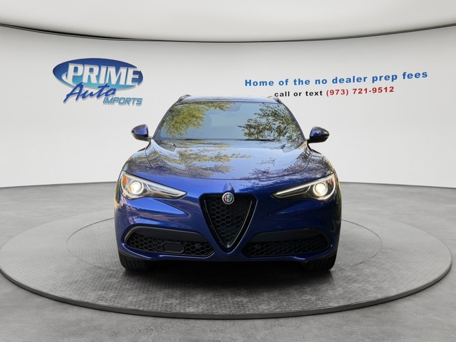 2022 Alfa Romeo Stelvio AWD's photo