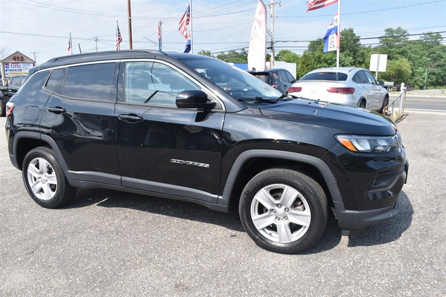 2022 Jeep Compass Latitude 4X4's photo