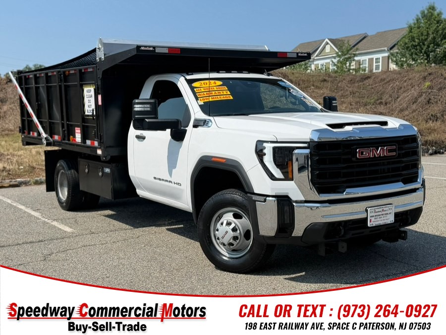 2024 GMC Sierra 4WD Regular Cab Chassis LWB Pro's photo