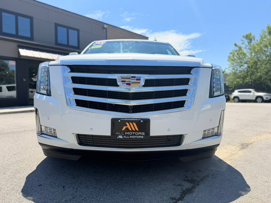 2018 Cadillac Escalade ESV AWD Luxury's photo