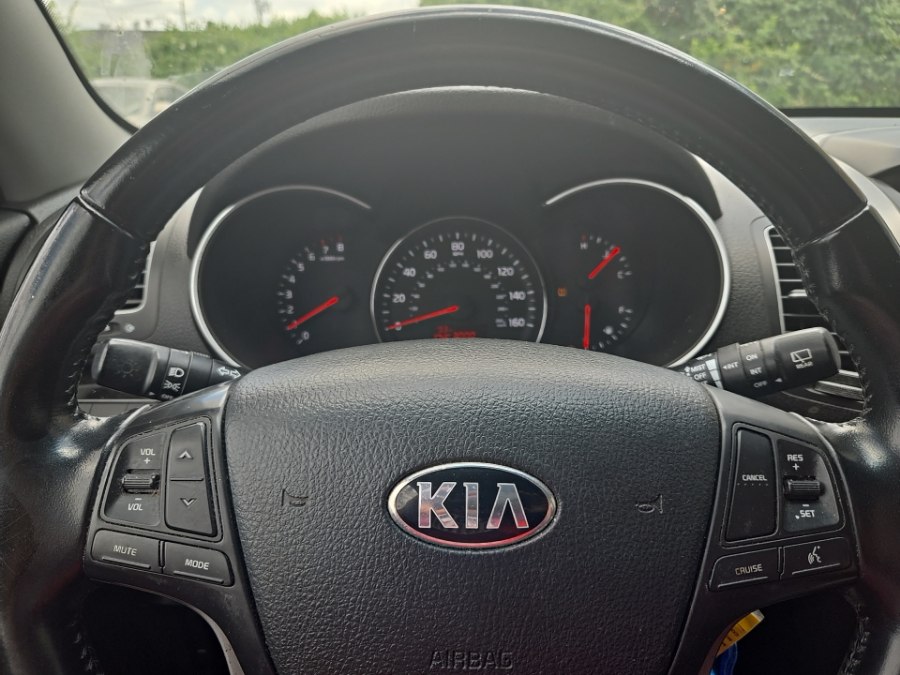 2014 Kia Sorento LX - Photo 14
