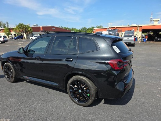 2023 BMW X3 xDrive30i's photo