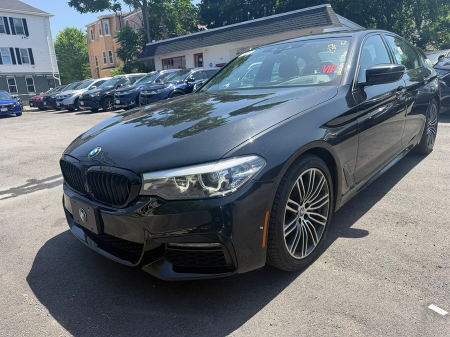 2018 BMW 5 Series 530i xDrive Sedan's photo