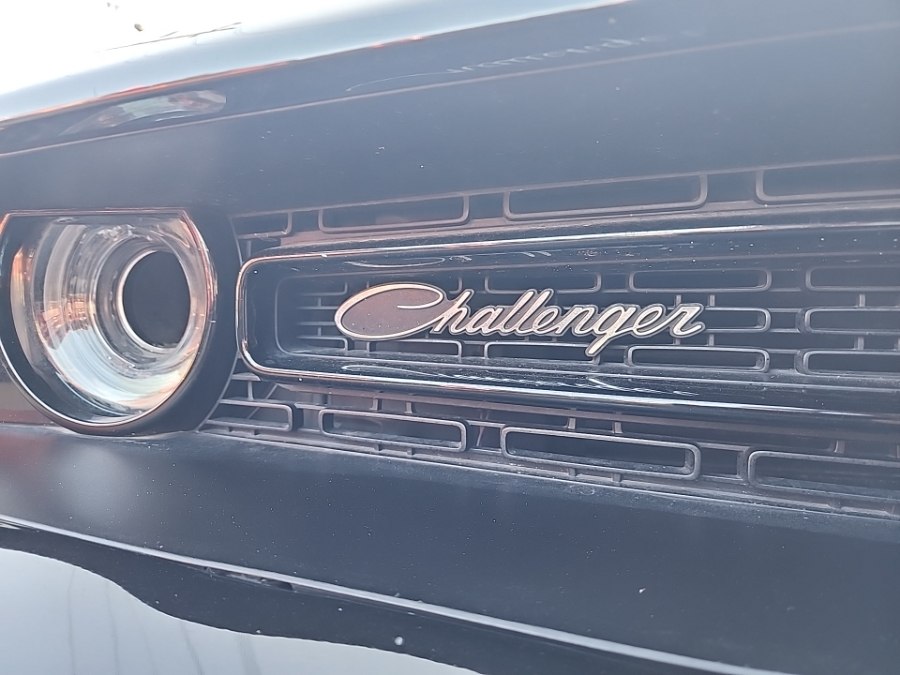 2021 Dodge Challenger R/T - Photo 6