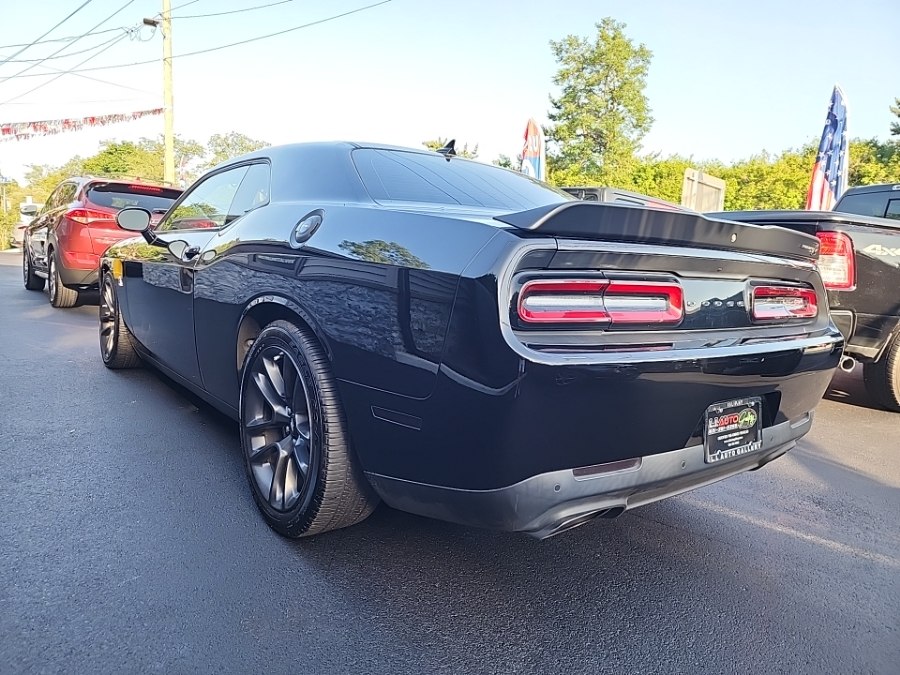 2021 Dodge Challenger R/T - Photo 1