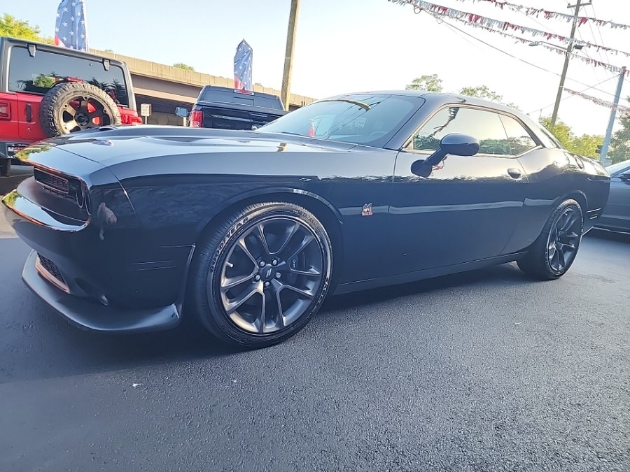 2021 Dodge Challenger R/T - Photo 12
