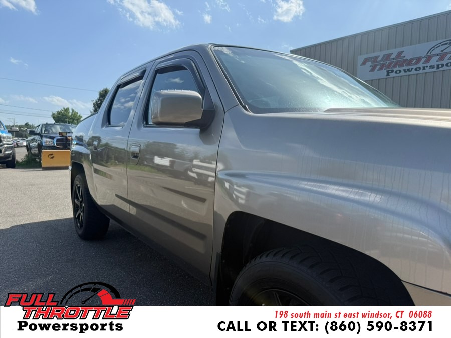 2011 Honda Ridgeline RTL w/Leather and Navi's photo