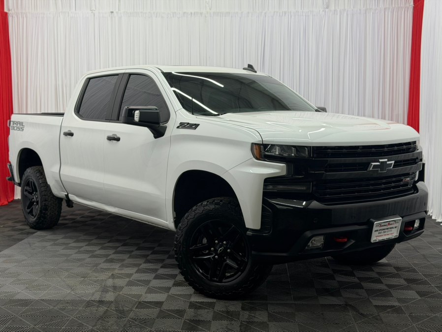 Used 2021 Chevrolet Silverado 1500 in Paterson, New Jersey | Speedway Motors LLC. Paterson, New Jersey