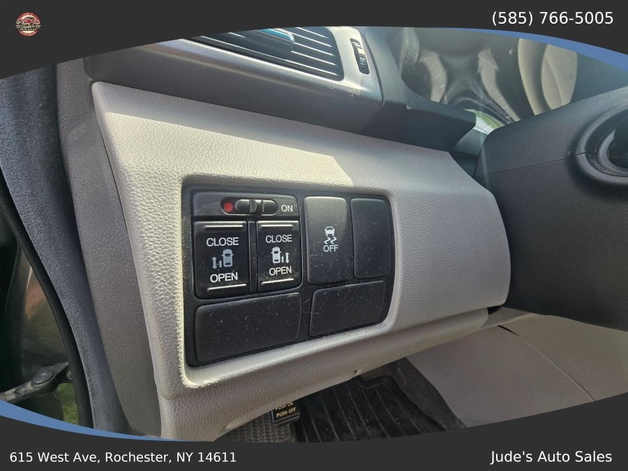 Honda Odyssey photo 11
