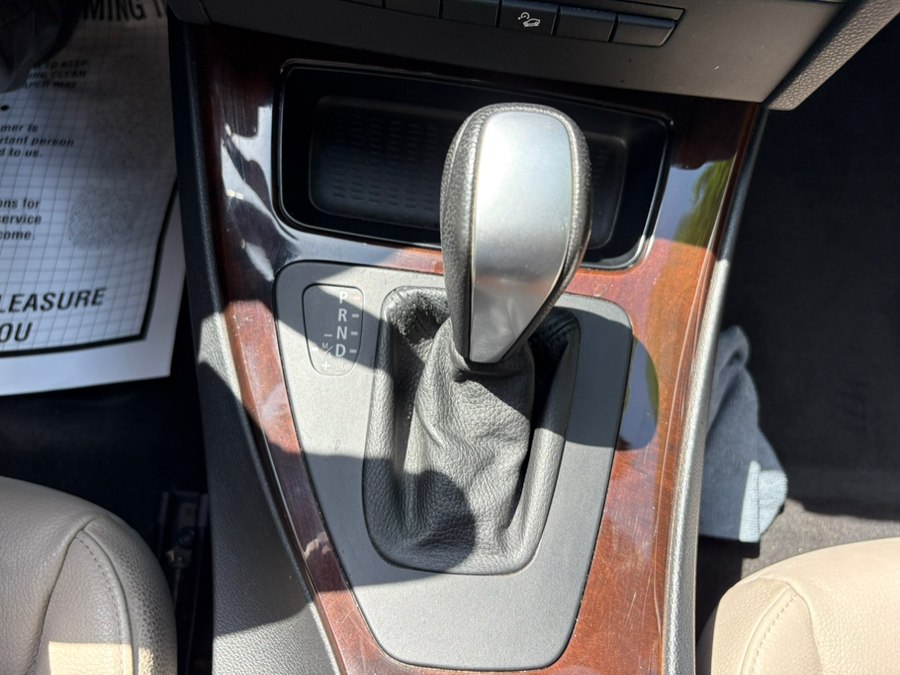 2011 BMW 3 Series 328i - Photo 16