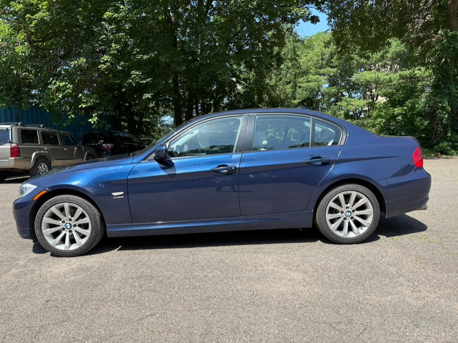 2011 BMW 3 Series 328i xDrive Sedan SULEV's photo