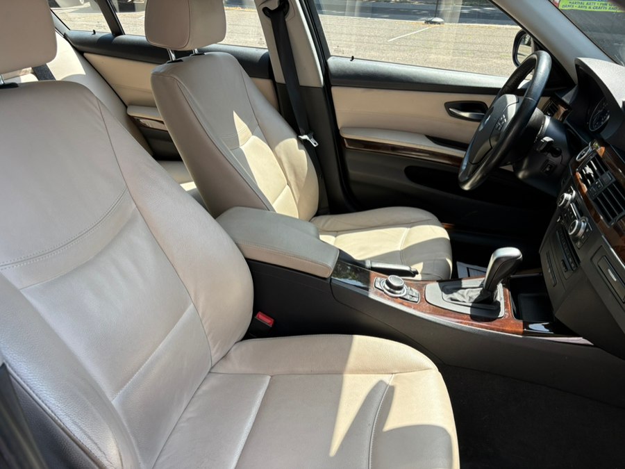 2011 BMW 3 Series 328i - Photo 22