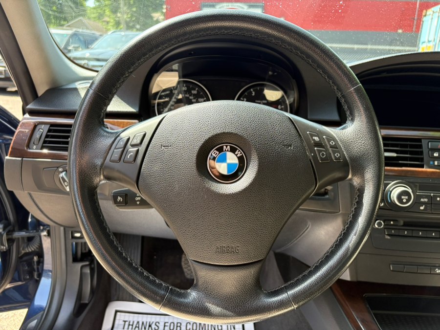 2011 BMW 3 Series 328i - Photo 10