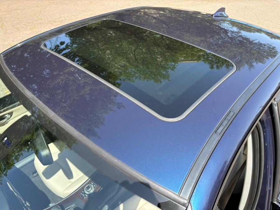 2011 BMW 3 Series 328i - Photo 17