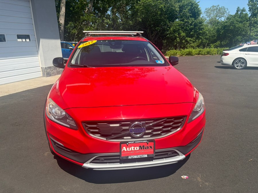 2018 Volvo V60 T5 AWD Cross Country's photo