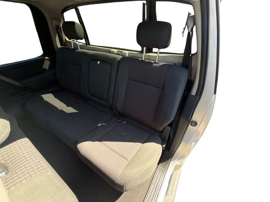 2011 Nissan Titan SV - Photo 12