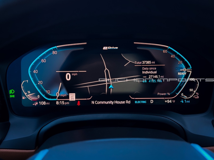 2021 BMW 3 Series 330e - Photo 60