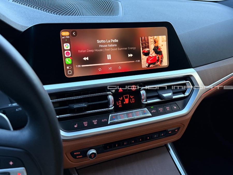 2021 BMW 3 Series 330e - Photo 62