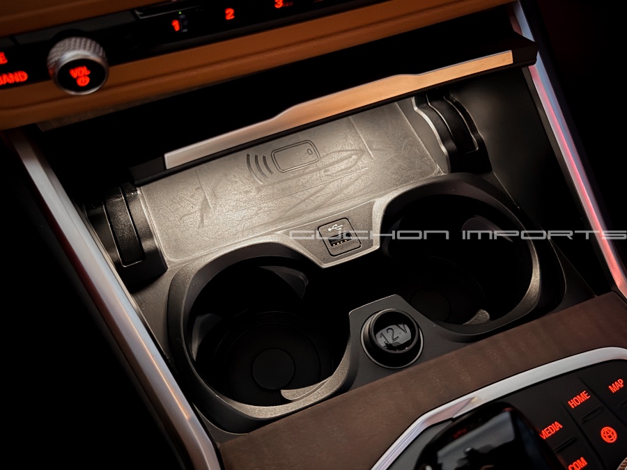 2021 BMW 3 Series 330e - Photo 59