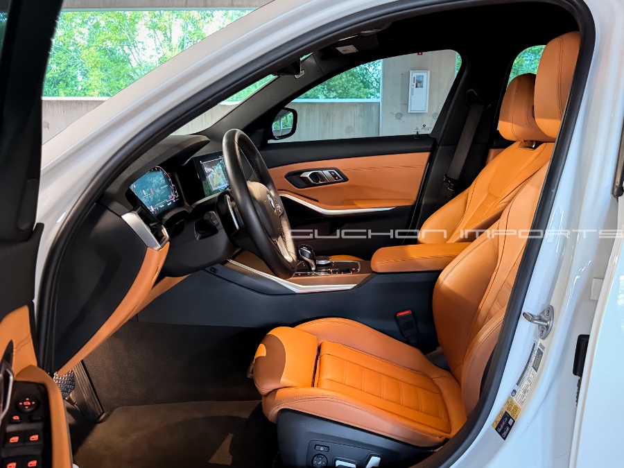 2021 BMW 3 Series 330e - Photo 48