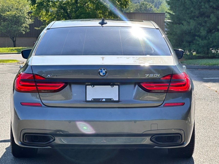 2016 BMW 7 Series 750i - Photo 6