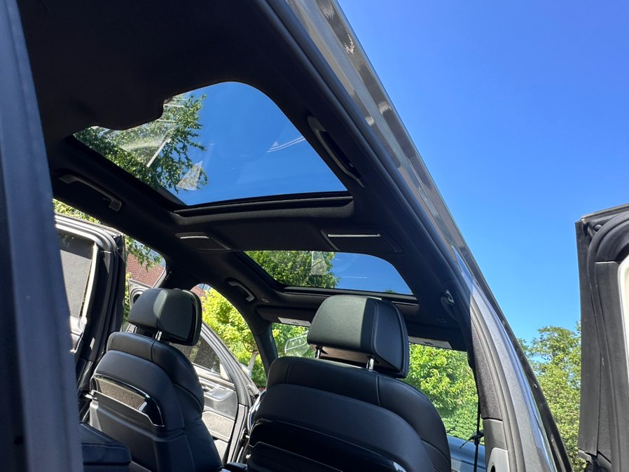 2016 BMW 7 Series 750i - Photo 22