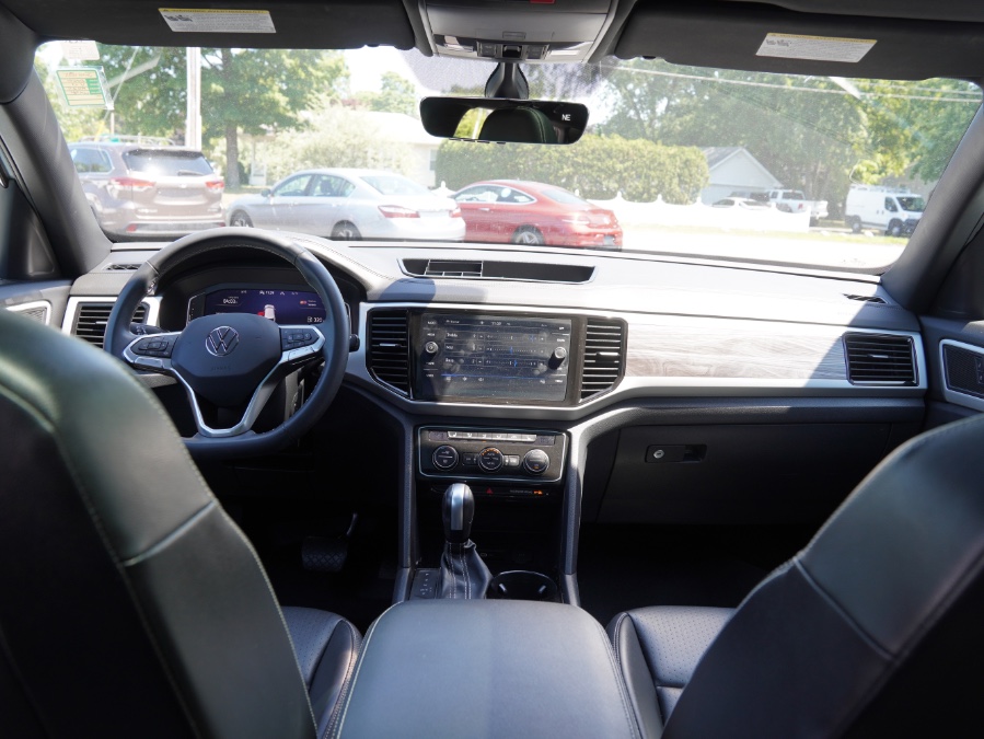 2022 Volkswagen Atlas Cross Sport SE w/Tech - Photo 22