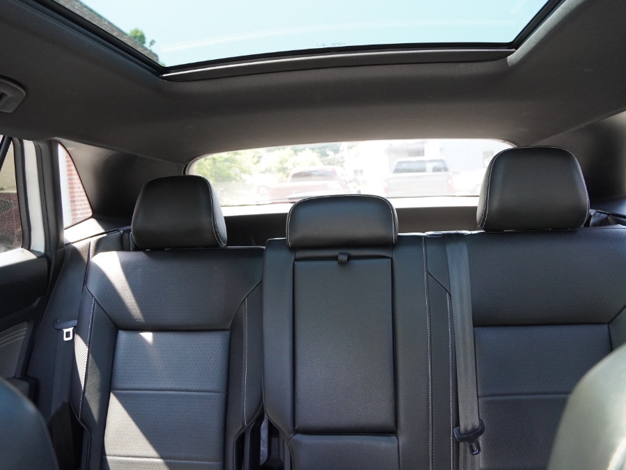 2022 Volkswagen Atlas Cross Sport SE w/Tech - Photo 36
