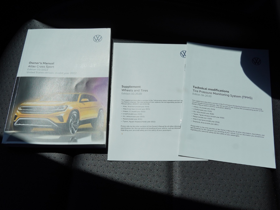 2022 Volkswagen Atlas Cross Sport SE w/Tech - Photo 39