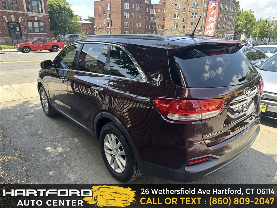 2018 Kia Sorento LX - Photo 10