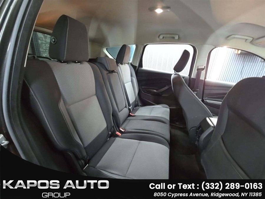 2019 Ford Escape SE - Photo 14