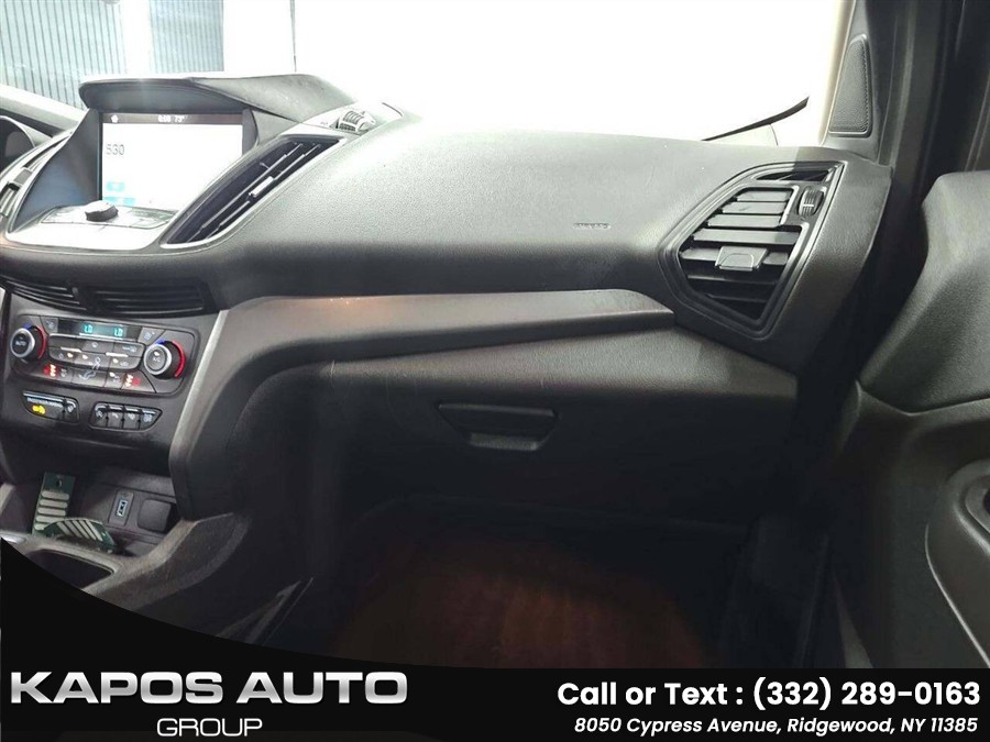 2019 Ford Escape SE - Photo 9