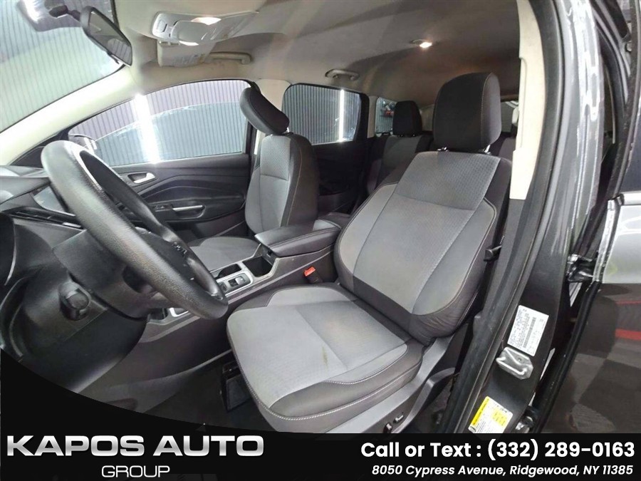 2019 Ford Escape SE - Photo 6