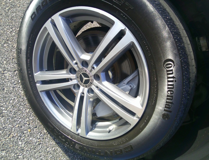 2022 Mercedes-Benz GLC - $26,977