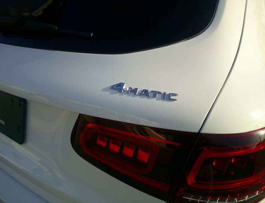 2022 Mercedes-Benz GLC - $26,977
