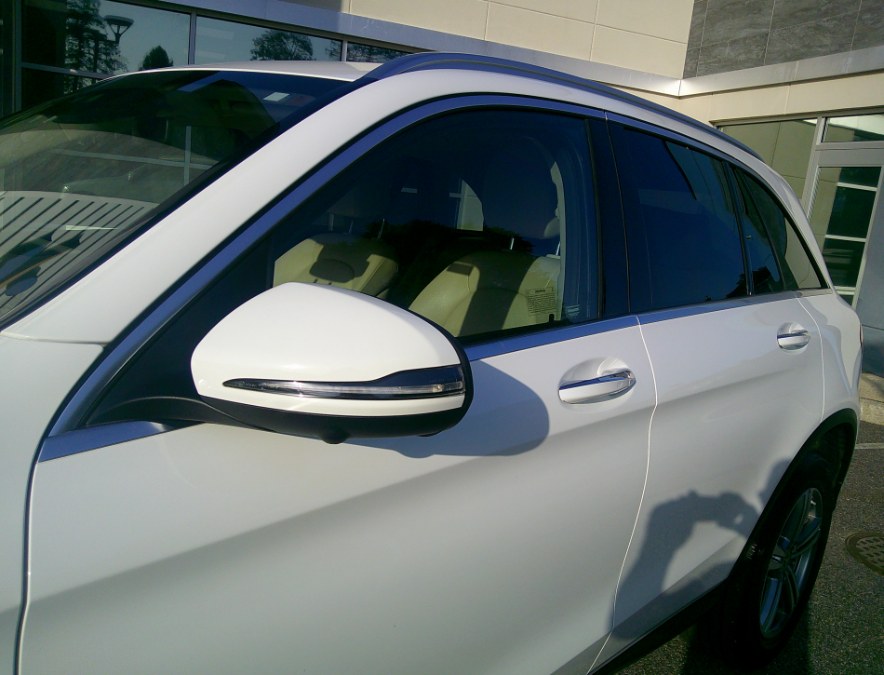 2022 Mercedes-Benz GLC - $26,977