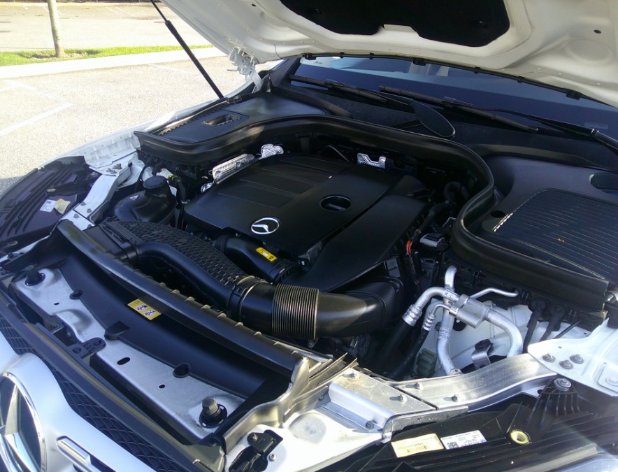 2022 Mercedes-Benz GLC - $26,977