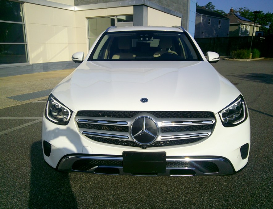 2022 Mercedes-Benz GLC - $26,977