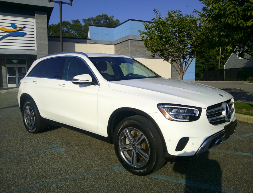 2022 Mercedes-Benz GLC - $26,977